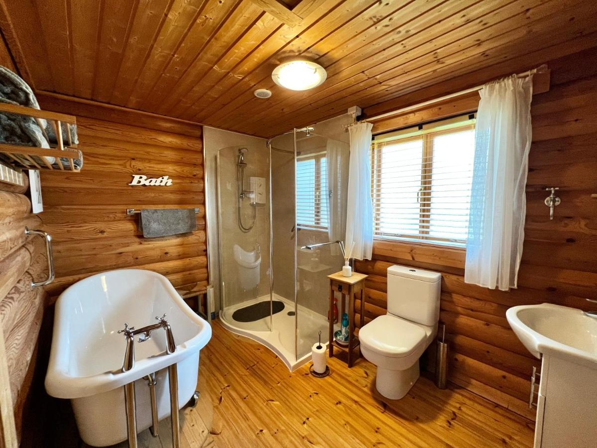 Lindley Log Cabin Lincoln Exterior photo